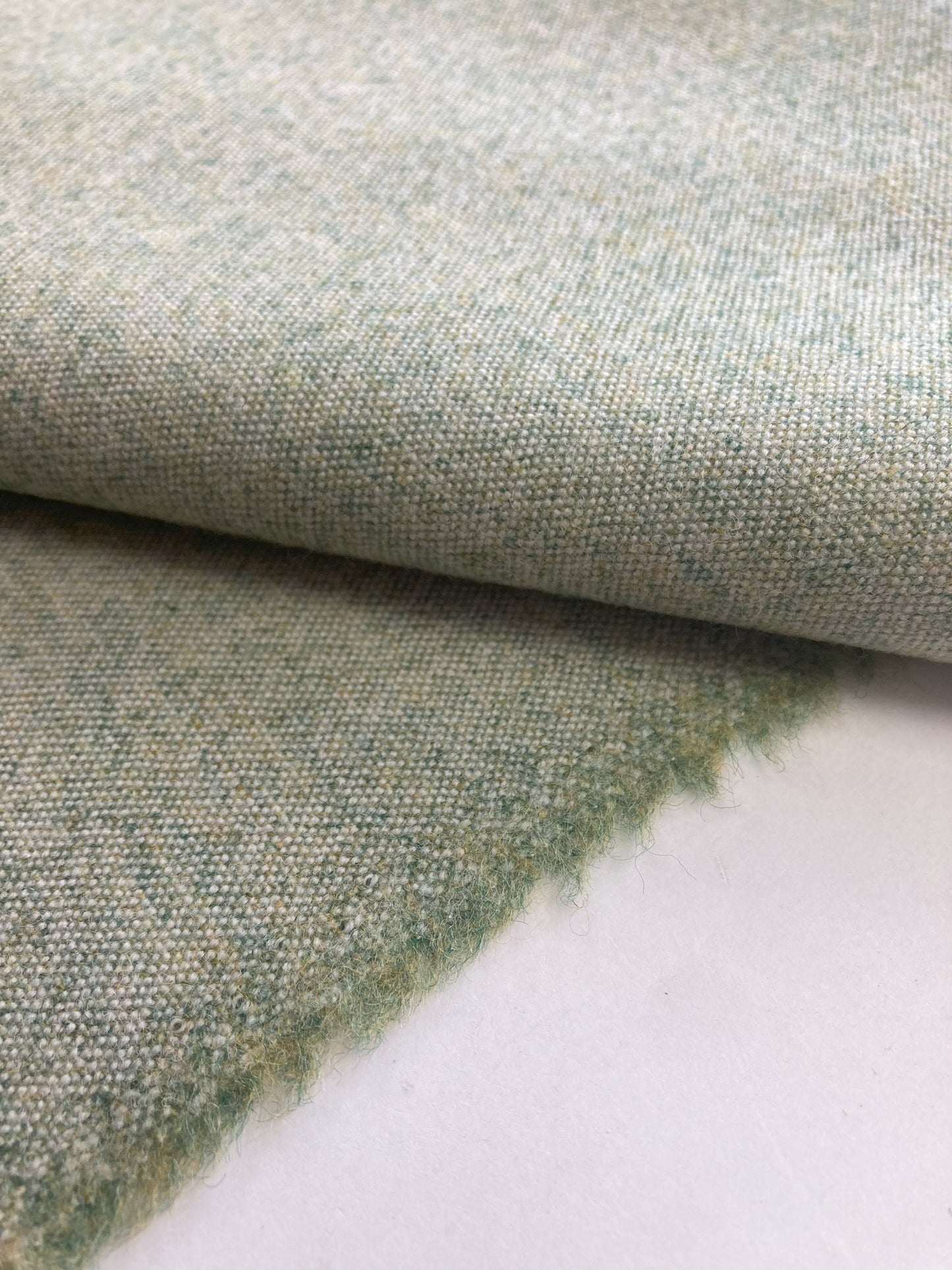 Kvadrat Melange Nap Designed by Japanese designer Akira Minagawa.