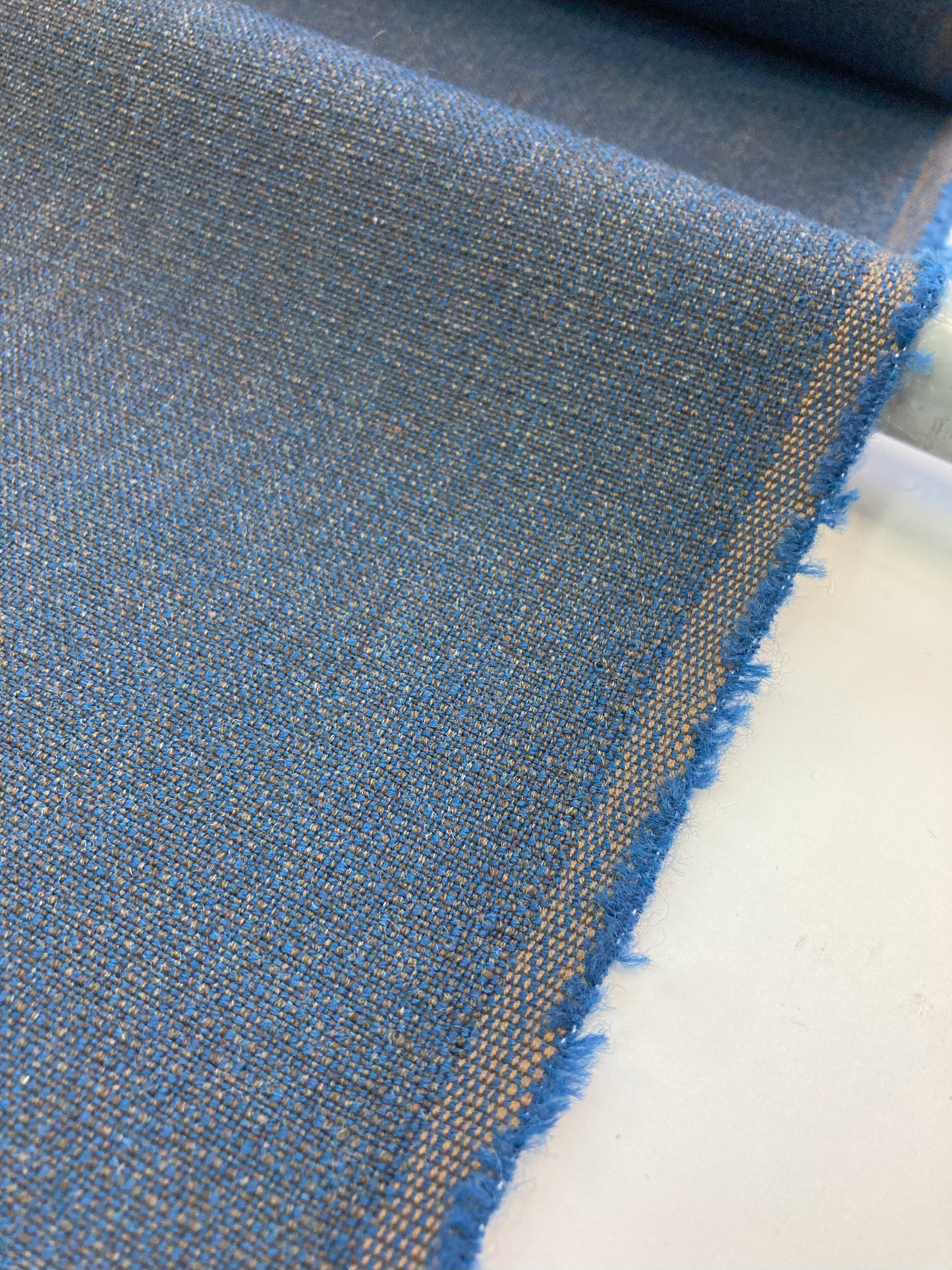Gabriel Crisp design end color Mette Krebs Petersen