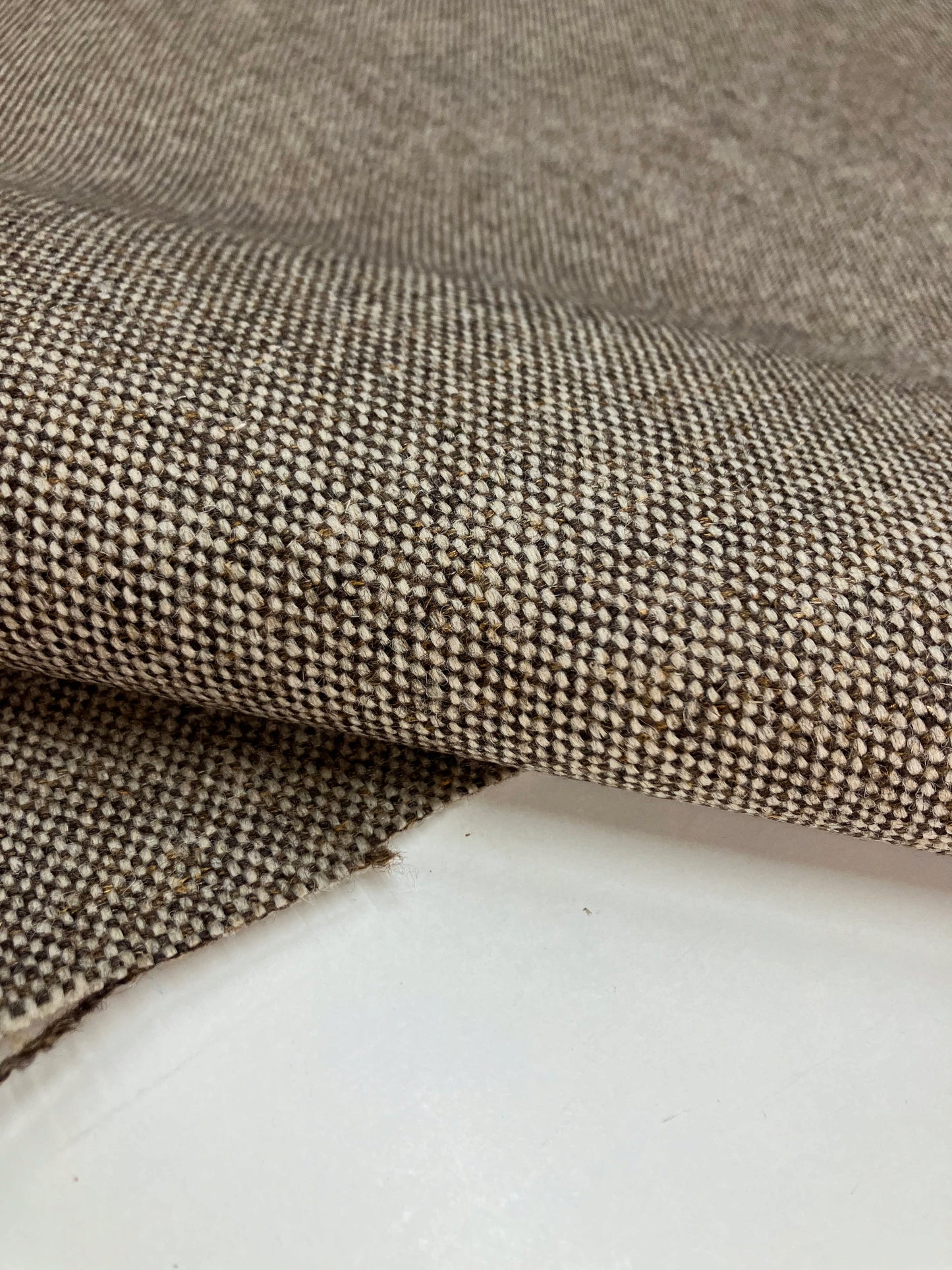 Camira Main Line Flax – Ecological upholstery fabric made of wool and linen.