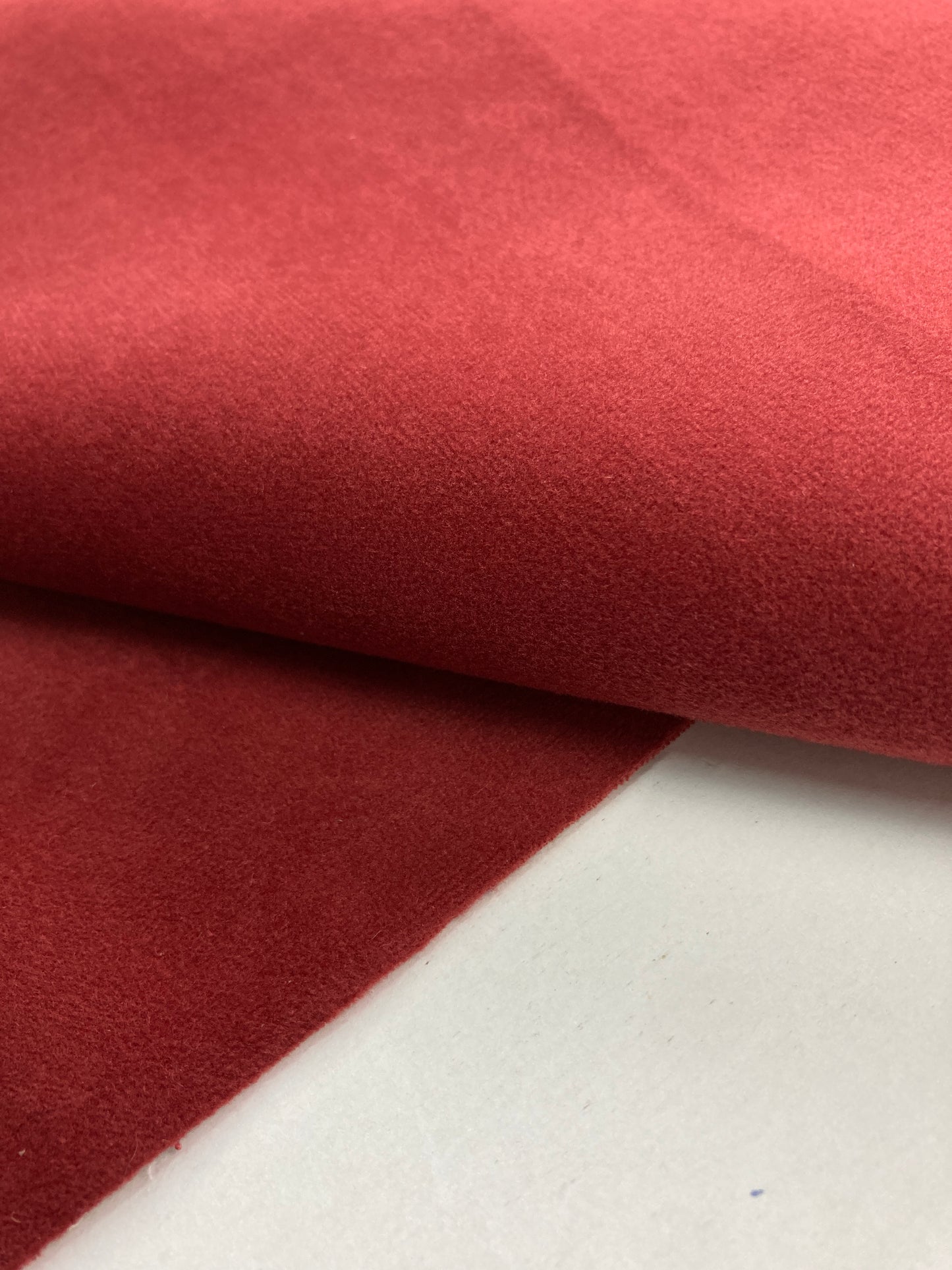 Contract furniture fabric - Durable and aesthetic furniture fabric - Modern Upholstery