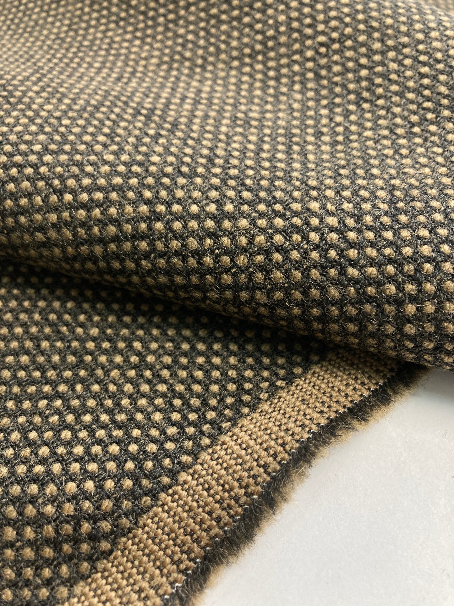 Contract furniture fabric - Durable and aesthetic furniture fabric - Modern Upholstery