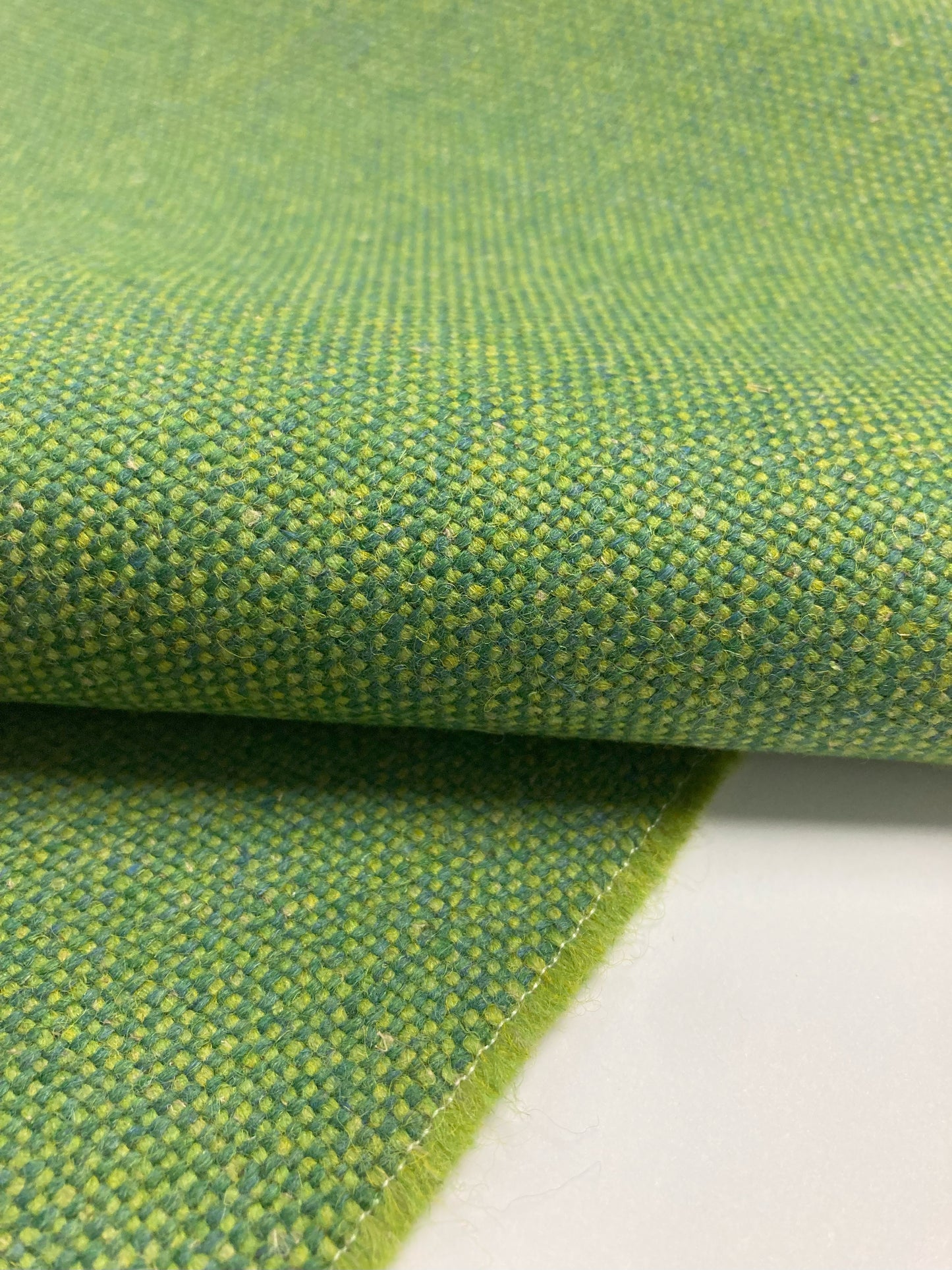 Camira Main Line Flax – Ecological upholstery fabric made of wool and linen.