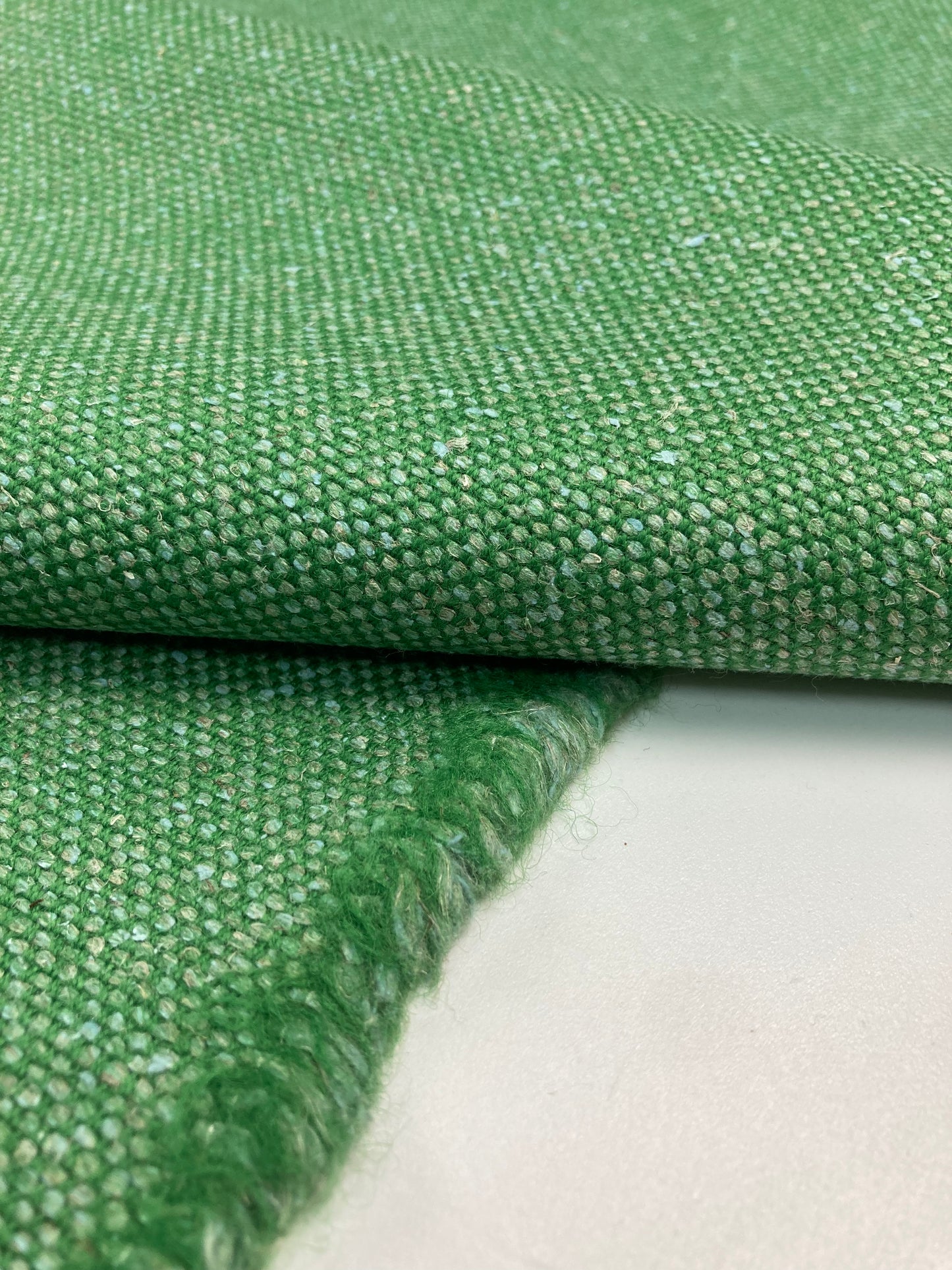 Camira Main Line Flax – Ecological upholstery fabric made of wool and linen.