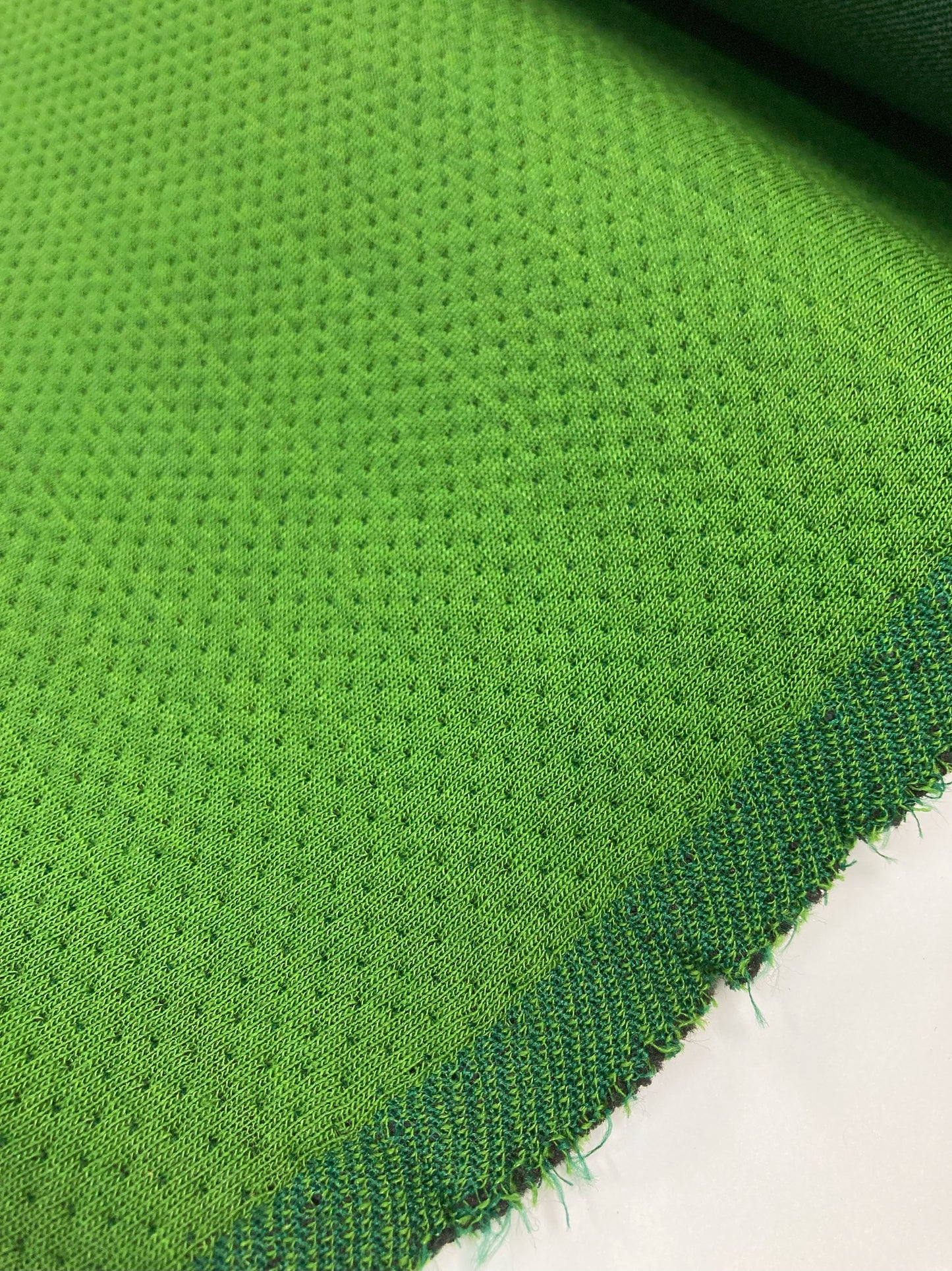 Febrik – Pitch | Exciting knitted furniture fabric from Dutch Febrik.
