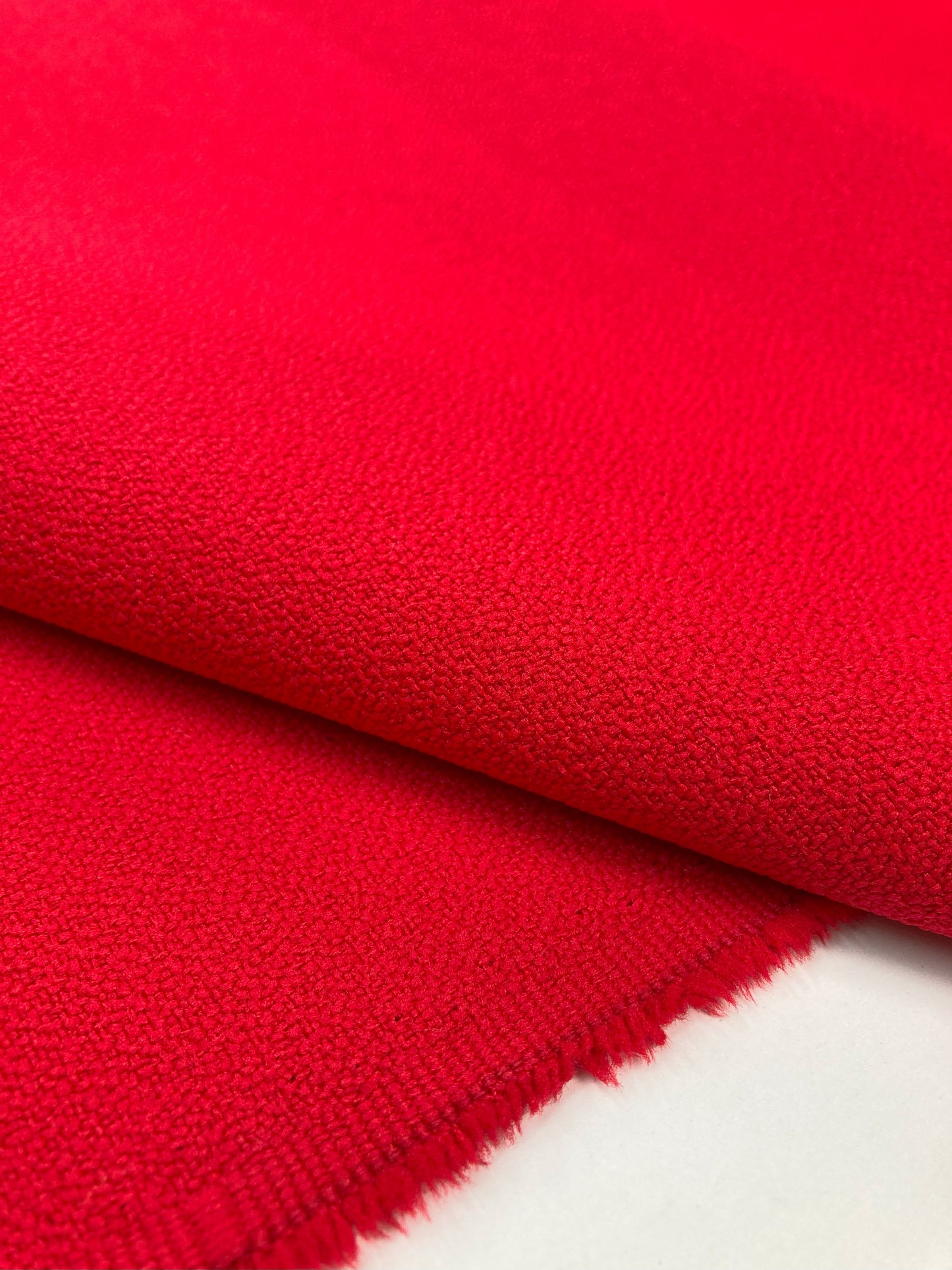 Camira Xtreme – A Durable and Ecological Fabric for Office Furniture