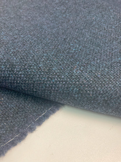Camira Main Line Flax – Ecological upholstery fabric made of wool and linen.