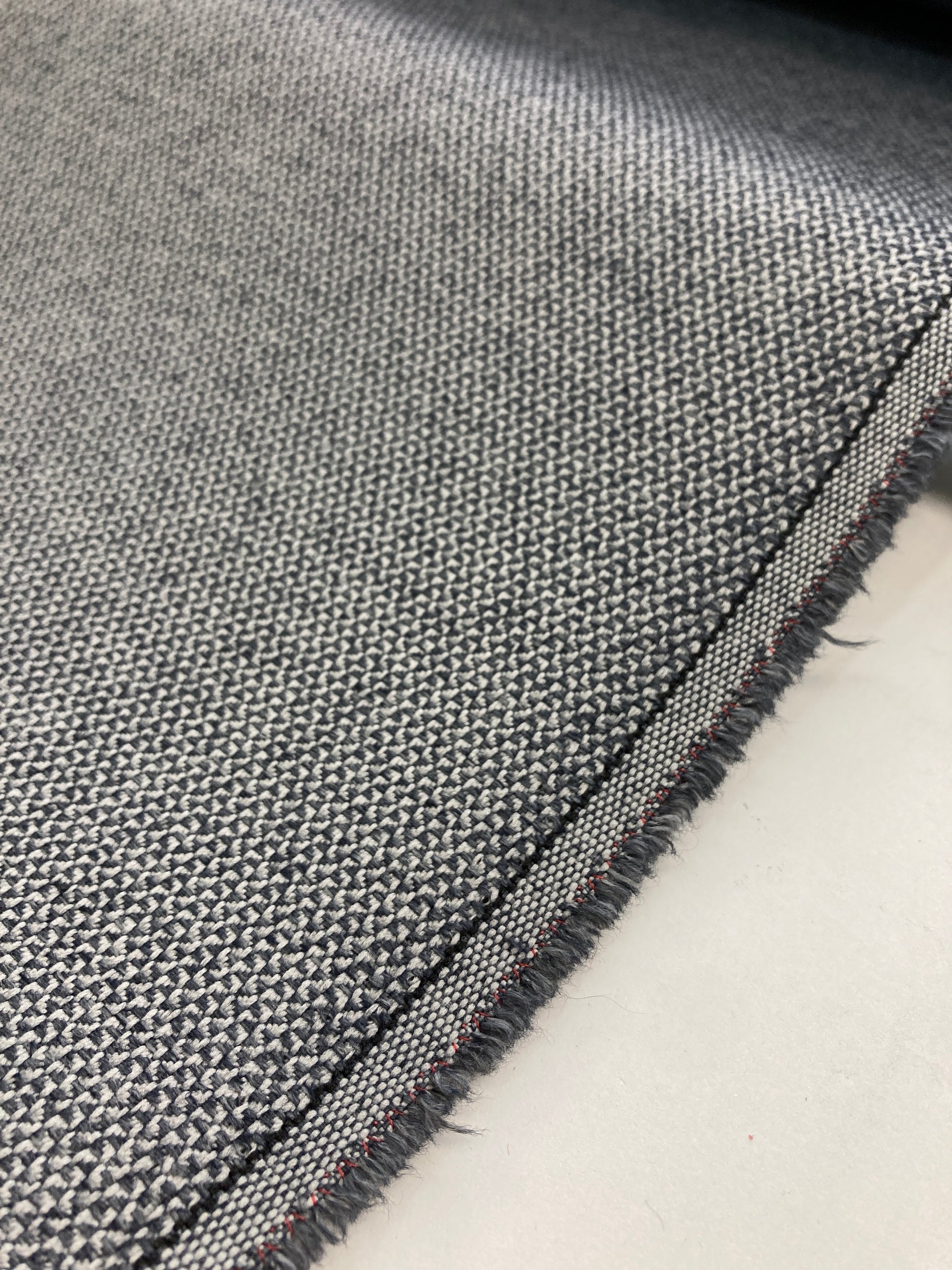 Contract furniture fabric - Durable and aesthetic furniture fabric - Modern Upholstery