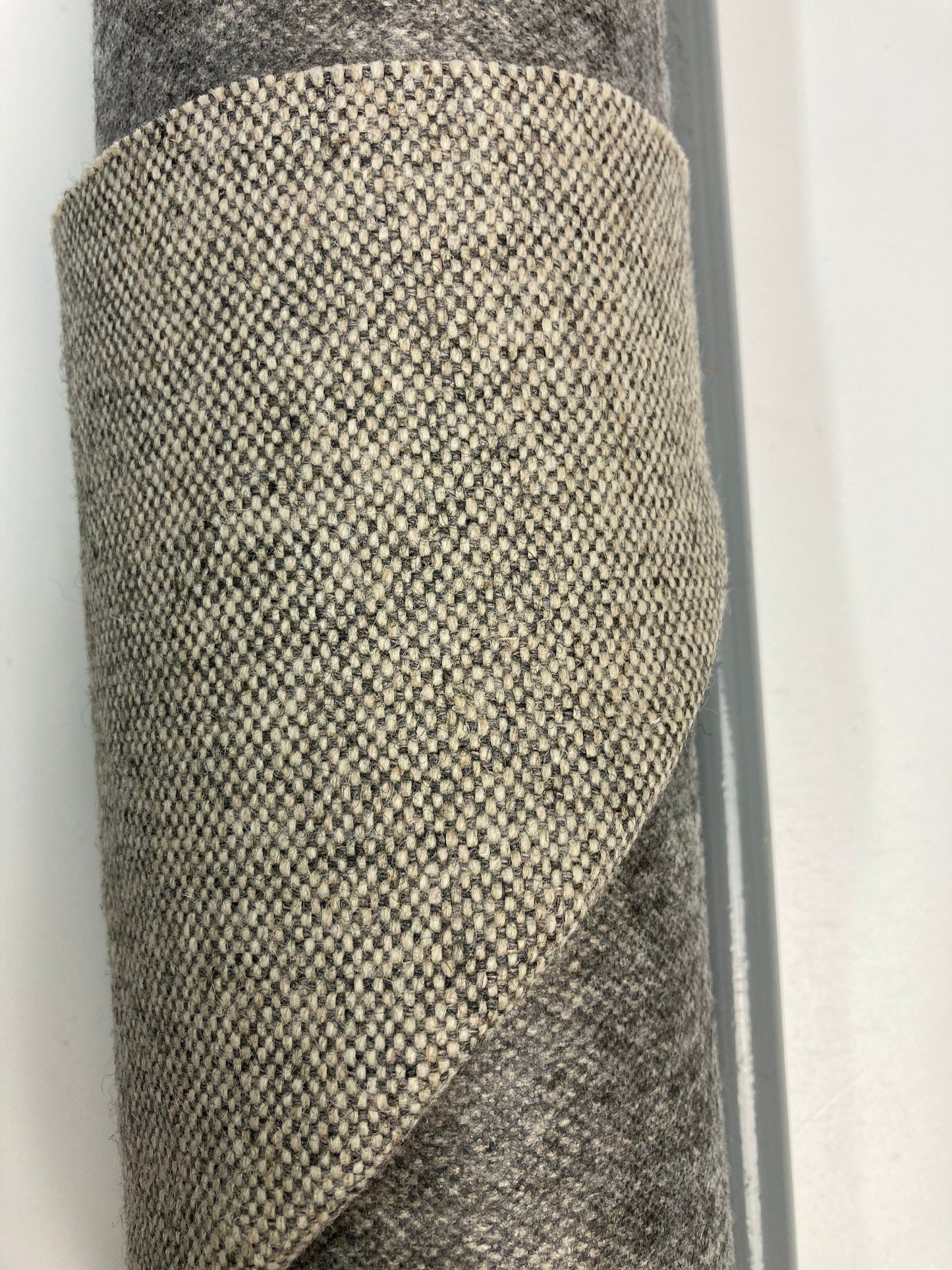 Camira Main Line Flax – Ecological upholstery fabric made of wool and linen.