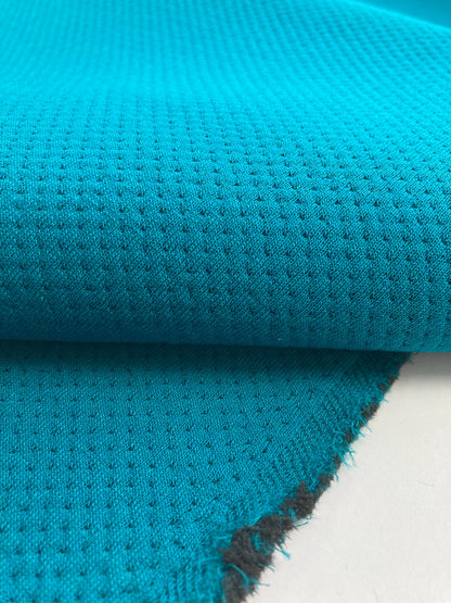 Febrik – Pitch | Exciting knitted furniture fabric from Dutch Febrik.