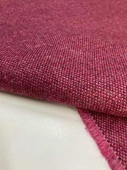 Camira Main Line Flax – Ecological upholstery fabric made of wool and linen.