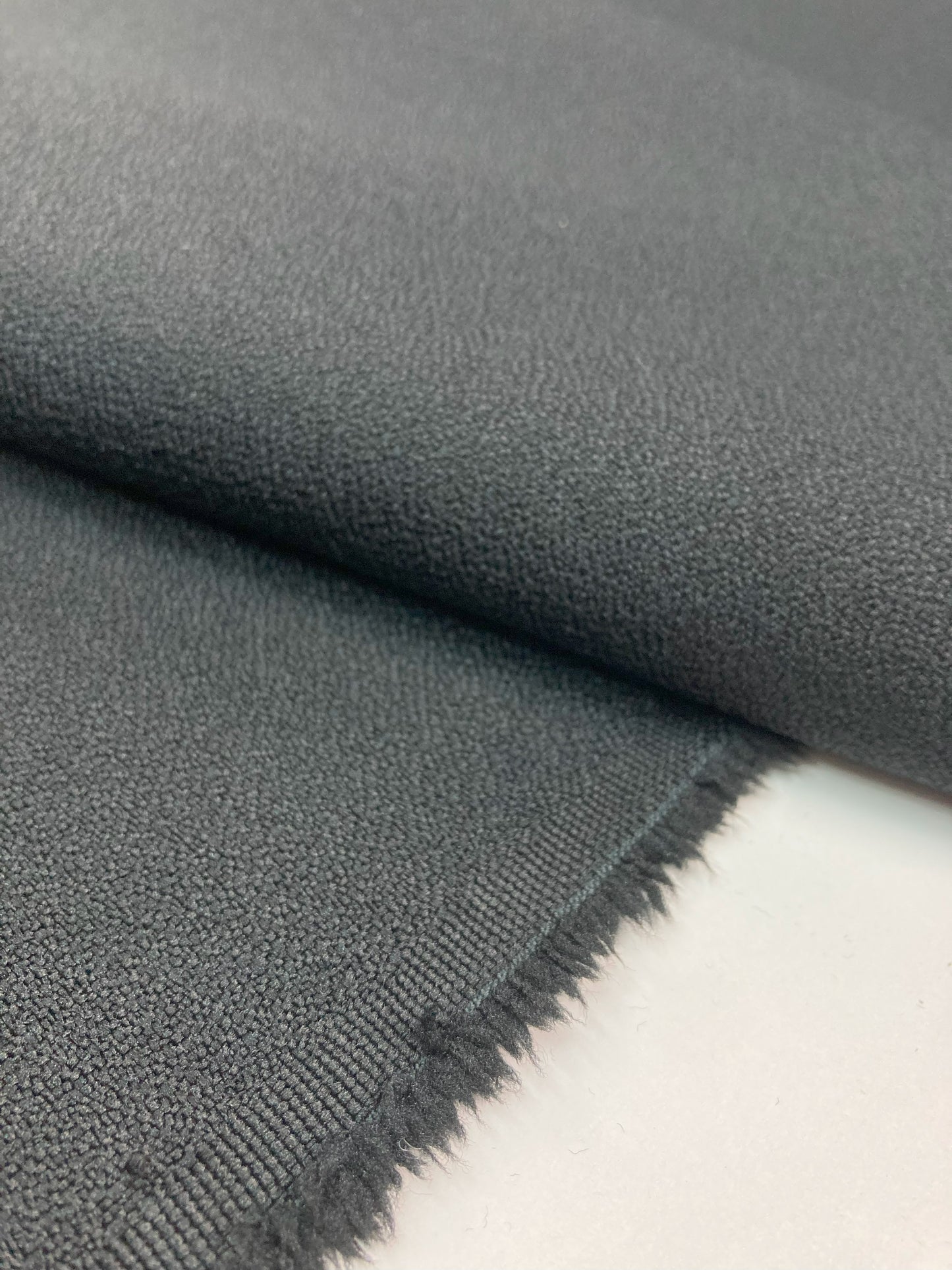 Camira Xtreme – A Durable and Ecological Fabric for Office Furniture